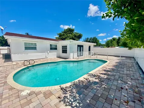 3024 N 73rd Terrace Hollywood FL 33024