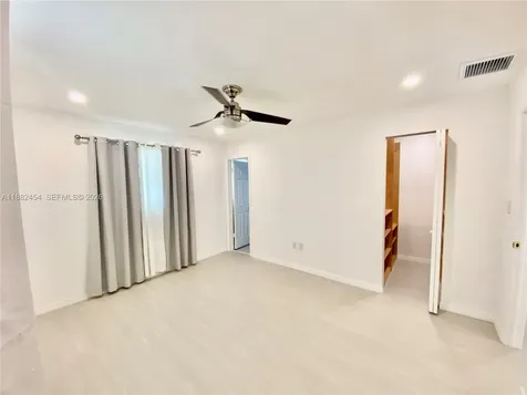3024 N 73rd Terrace Hollywood FL 33024