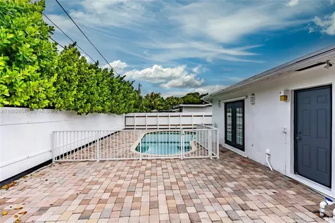3024 N 73rd Terrace Hollywood FL 33024
