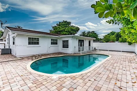 3024 N 73rd Terrace Hollywood FL 33024