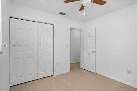 3024 N 73rd Terrace Hollywood FL 33024