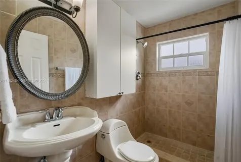 3024 N 73rd Terrace Hollywood FL 33024