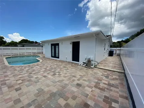 3024 N 73rd Terrace Hollywood FL 33024