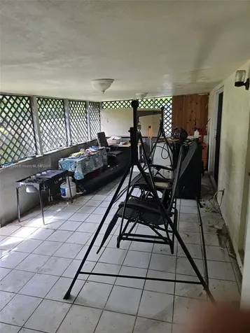 8102 SW 20th Street North Lauderdale FL 33068