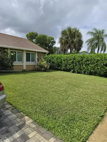 8102 SW 20th Street North Lauderdale FL 33068