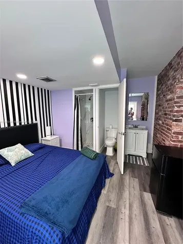 2270 SW 46th Court Dania Beach FL 33312