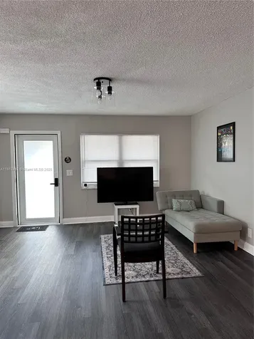 2270 SW 46th Court Dania Beach FL 33312