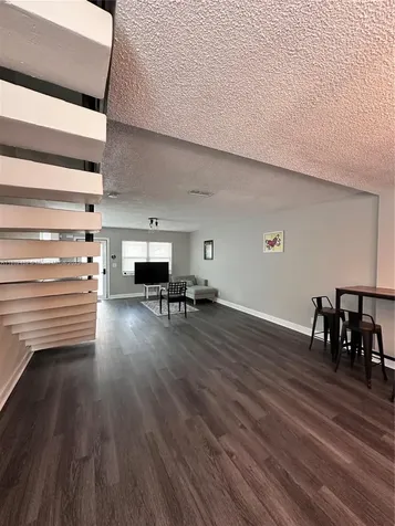 2270 SW 46th Court Dania Beach FL 33312