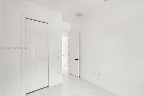 936 Anthony E Lehigh Acres FL 33974