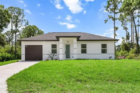 936 Anthony E Lehigh Acres FL 33974