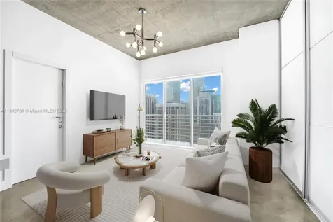 133 NE 2nd Avenue Miami FL 33132