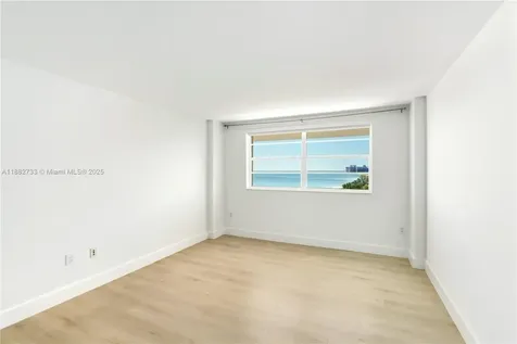 177 Ocean Lane Drive Key Biscayne FL 33149