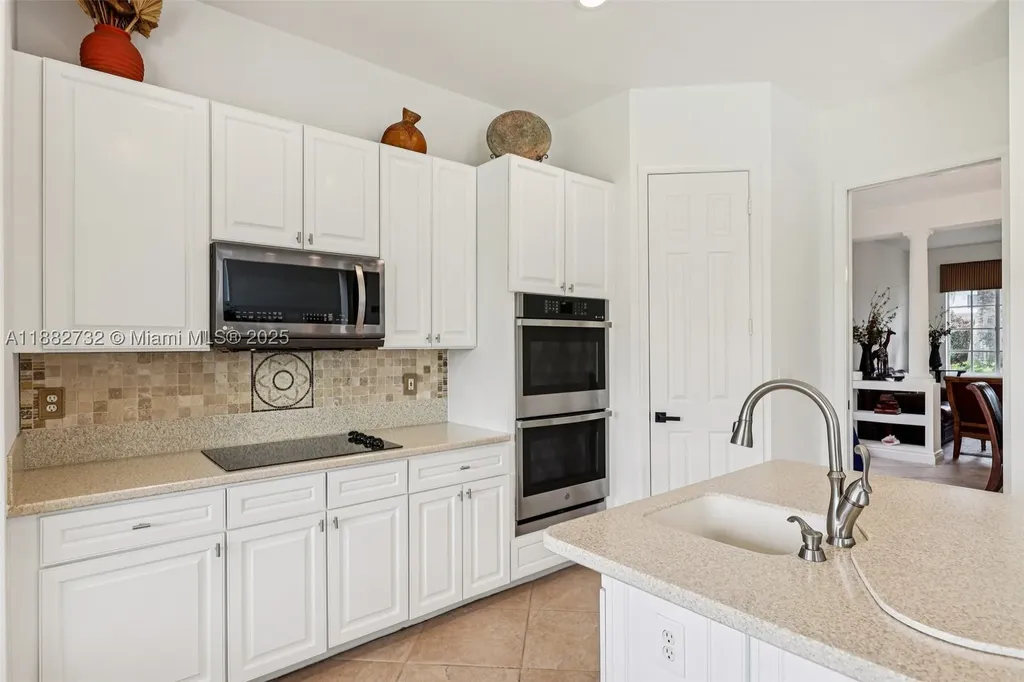 11759 Paradise Cove Lane Wellington FL 33449