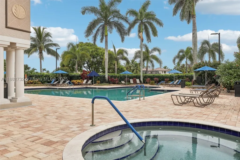 11759 Paradise Cove Lane Wellington FL 33449