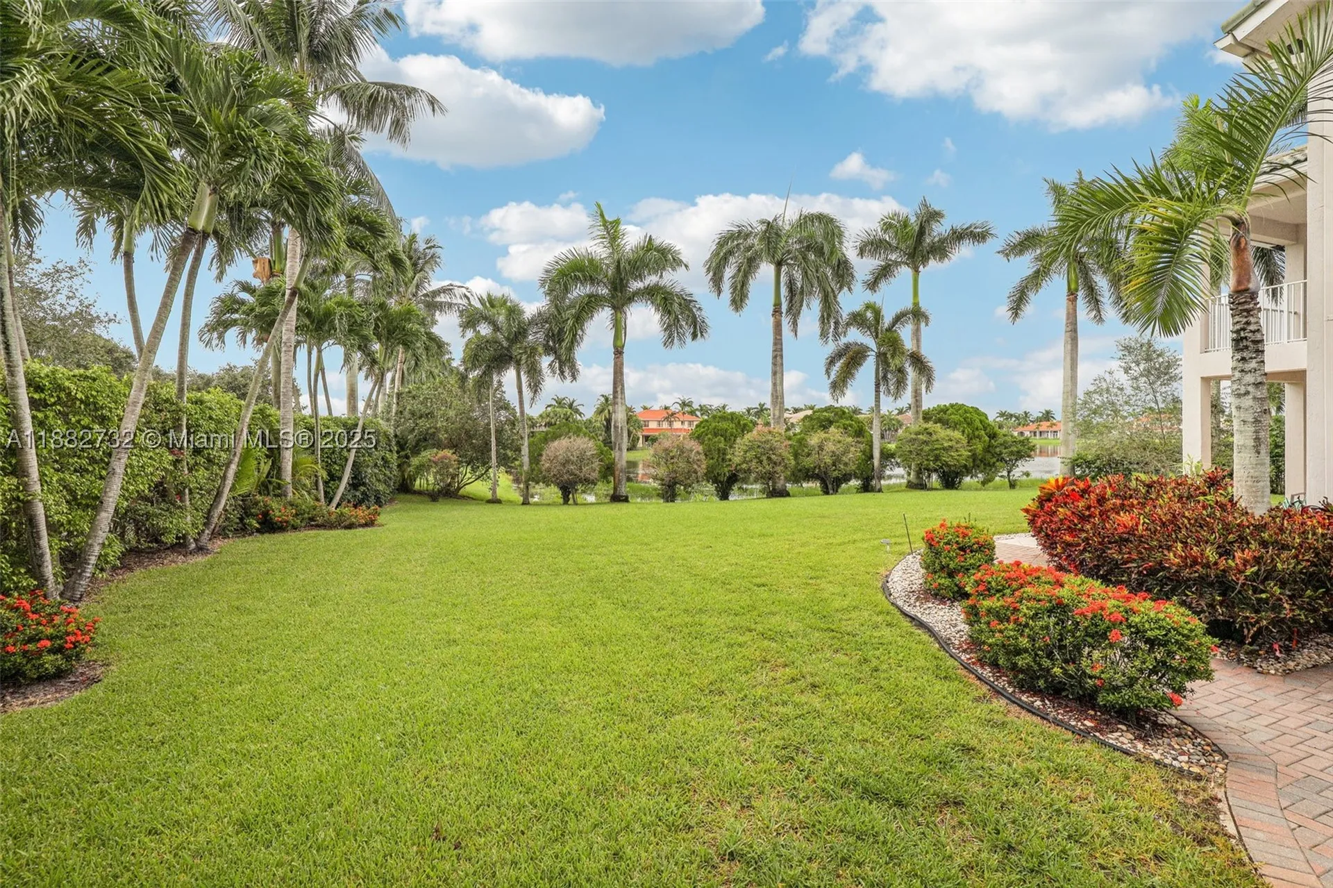 11759 Paradise Cove Lane Wellington FL 33449