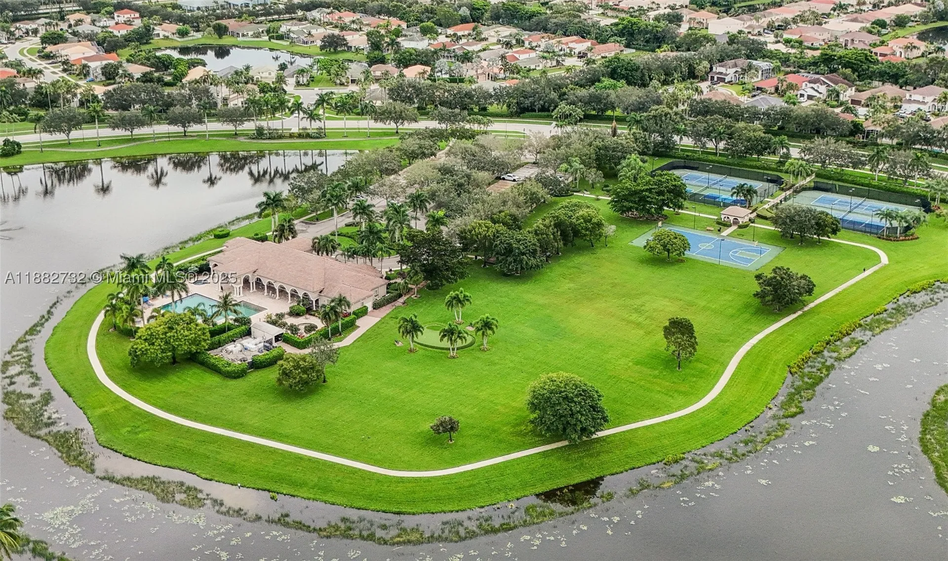 11759 Paradise Cove Lane Wellington FL 33449