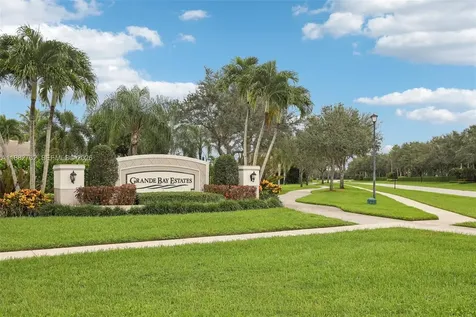 11759 Paradise Cove Lane Wellington FL 33449