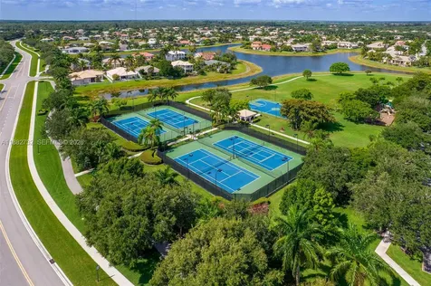 11759 Paradise Cove Lane Wellington FL 33449