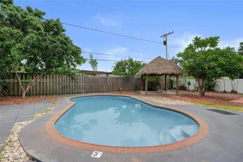 2281 SW 15th Street Fort Lauderdale FL 33312