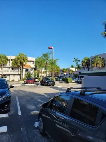 2680 W 76 Street Hialeah FL 33016
