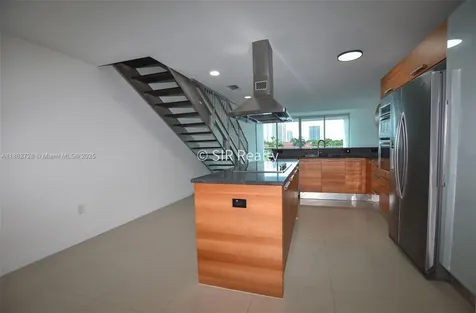 2950 NE 188th Street Aventura FL 33180