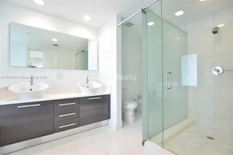 2950 NE 188th Street Aventura FL 33180