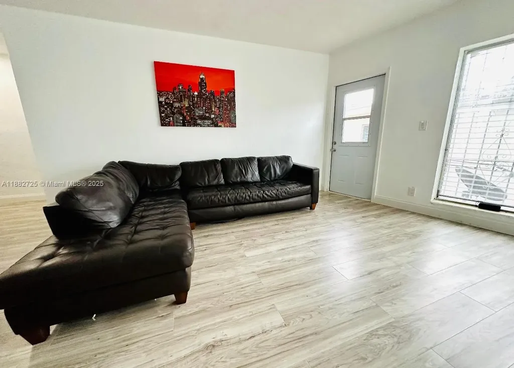 7712 Byron Avenue Miami Beach FL 33141