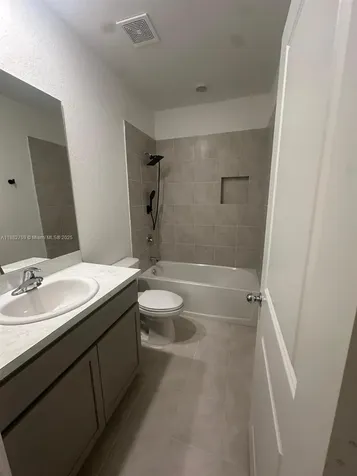 437 NE 13th Street Florida City FL 33034