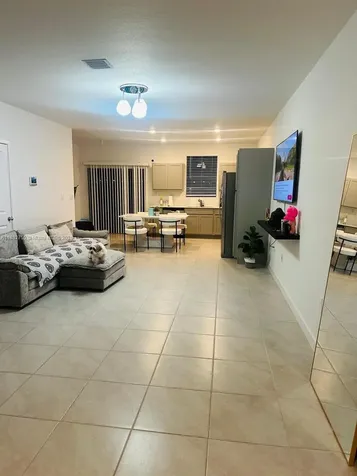 437 NE 13th Street Florida City FL 33034