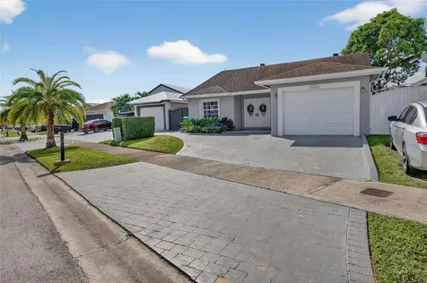15326 SW 58th Terrace Miami FL 33193