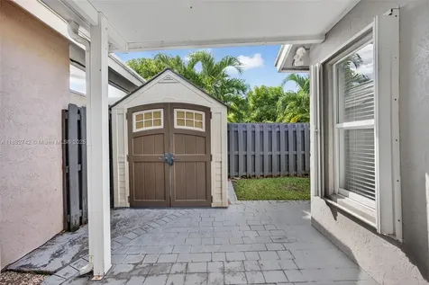 15326 SW 58th Terrace Miami FL 33193