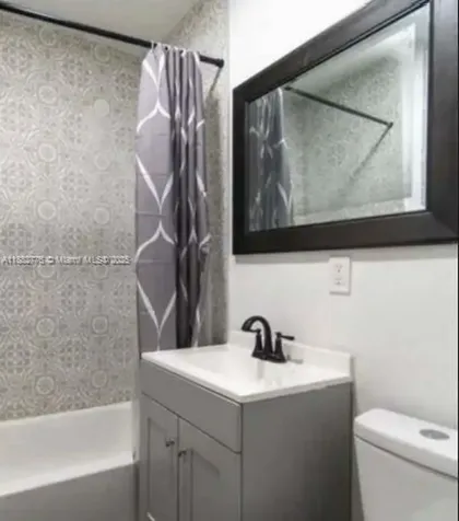 1336 NW 38th Street Miami FL 33142
