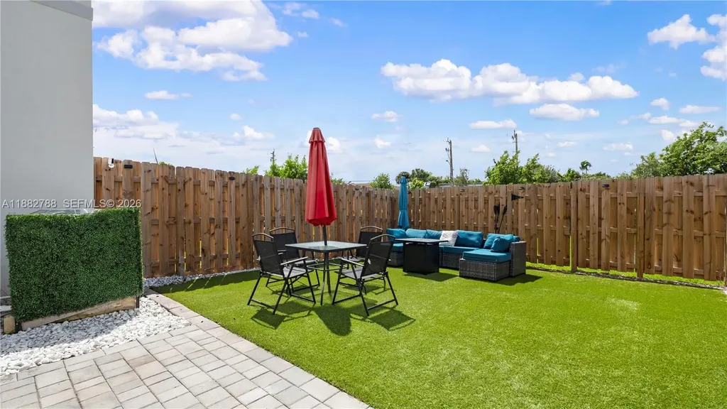 11968 NW 46th Street Coral Springs FL 33076