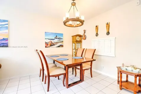 850 NE 12th Avenue Hallandale Beach FL 33009