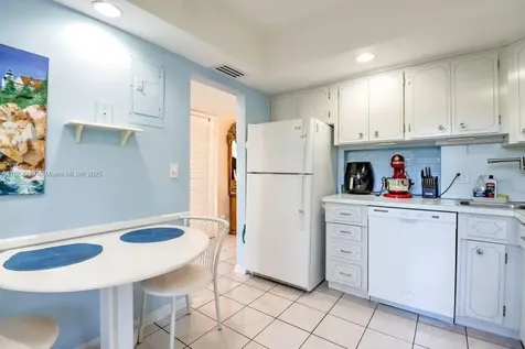 850 NE 12th Avenue Hallandale Beach FL 33009
