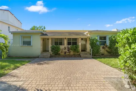 2530 SW 27th Street Miami FL 33133