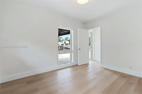 3341 NE 38th Street Fort Lauderdale FL 33308