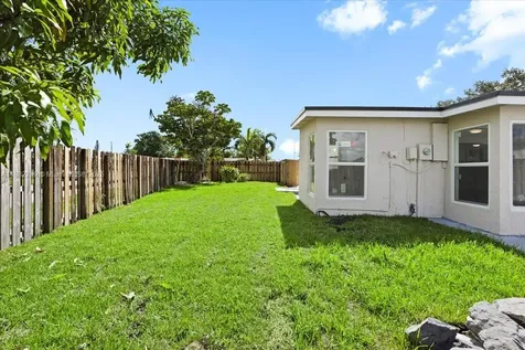 4131 NW 13th Avenue Oakland Park FL 33309