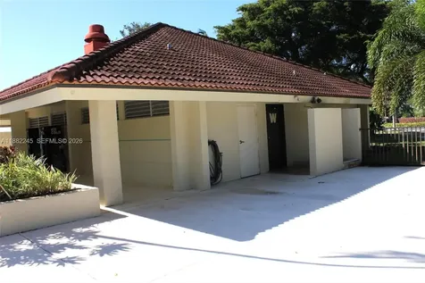 112 Lake Emerald Drive Oakland Park FL 33309