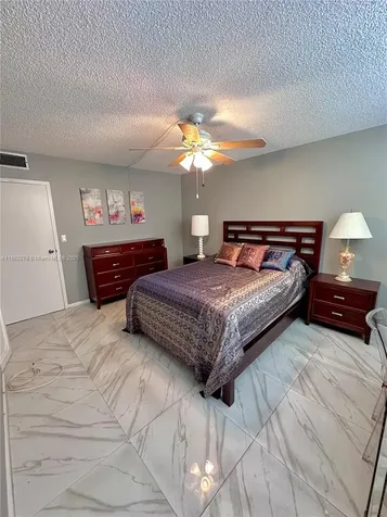 2800 Somerset Drive Lauderdale Lakes FL 33311
