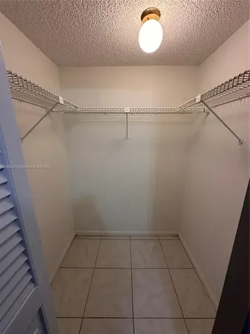 2800 Somerset Drive Lauderdale Lakes FL 33311