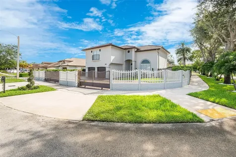 1385 SW 143rd Court Miami FL 33184