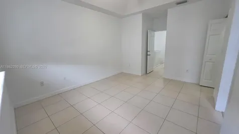 5570 NW 107th Avenue Doral FL 33178