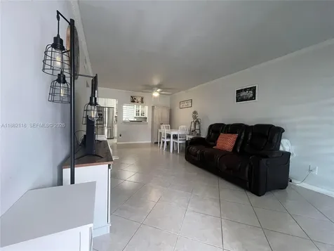 5387 SW 40th Avenue Dania Beach FL 33314