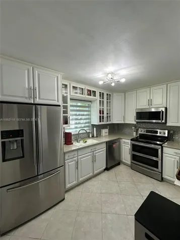 5387 SW 40th Avenue Dania Beach FL 33314
