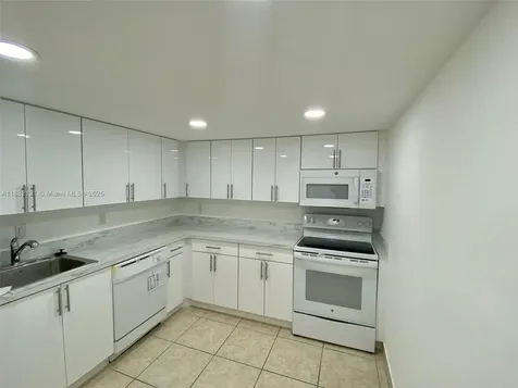 200 Leslie Drive Hallandale Beach FL 33009
