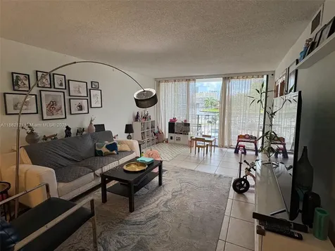 200 Leslie Drive Hallandale Beach FL 33009