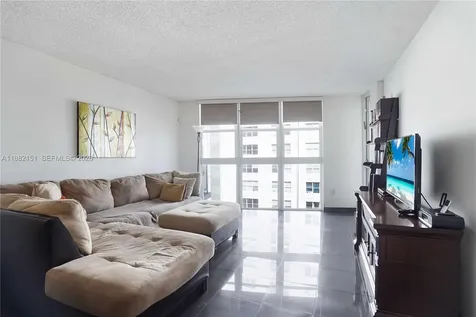 1228 West Avenue Miami Beach FL 33139