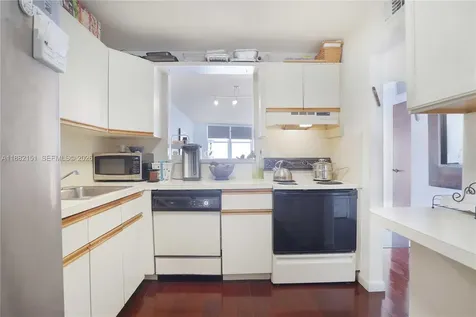 1228 West Avenue Miami Beach FL 33139