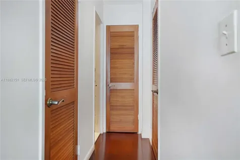 1228 West Avenue Miami Beach FL 33139